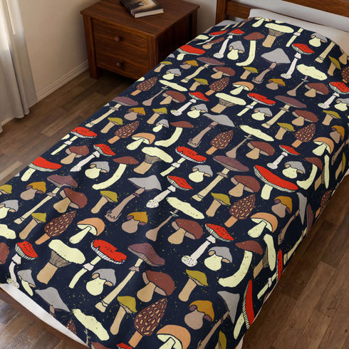 Mushroom Velveteen Plush Blanket – Cosy Woodland Throw for Home & Cabin Decor